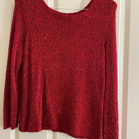 Lovely Red Jones of NY-Large - Picture 2 of 5